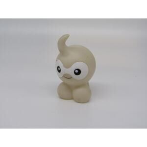 Castform Pokemon Finger Puppet Figure 2004 Bandai Nintendo Japan 1.5 Inches